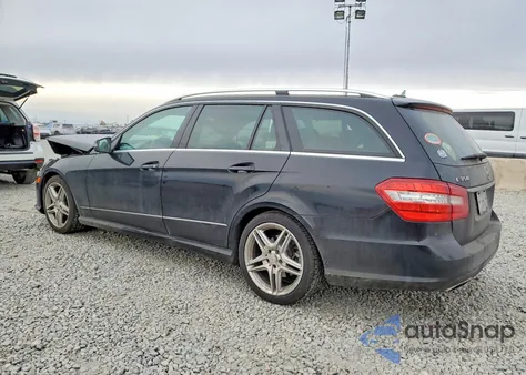 2013 Mercedes-Benz E 350 4Matic Wagon z USA, uszkodzony, nr VIN WDDHH8JBXDA665049